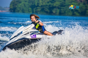 Jet Ski in Goa By Pace Tour Packages 